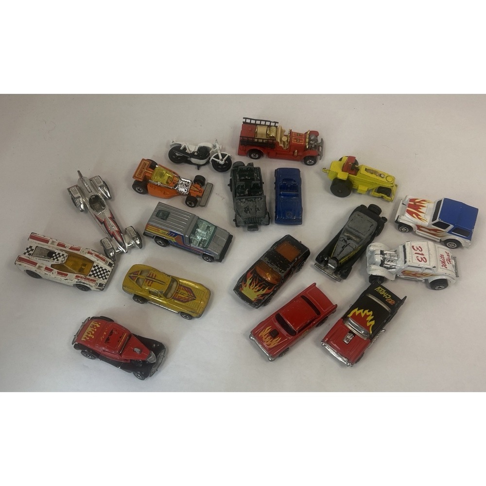 Vintage Diecast Car Truck Lot Hot Wheels Matchbox Lesney Midget Toys 17 Read